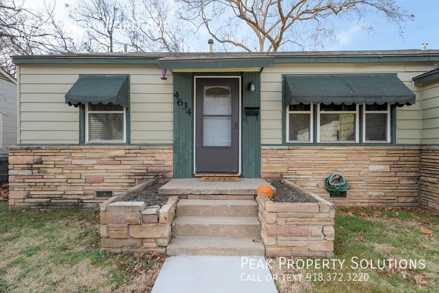 Primary Photo - 4634 S Rockford Ave