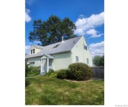 Building Photo - 160 Couch Rd
