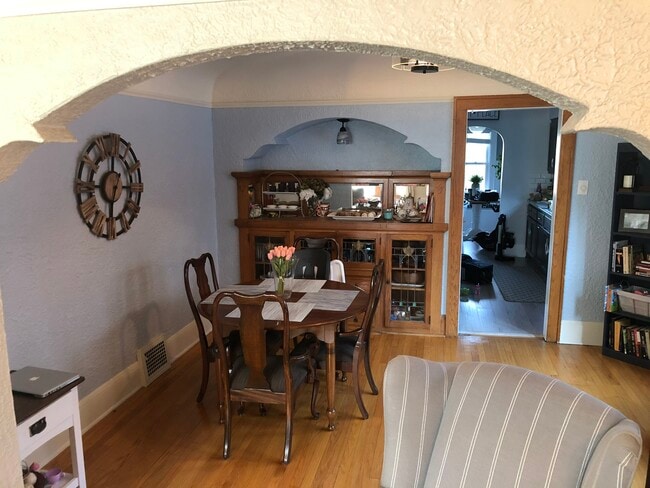 Foto del edificio - 4538 N Newhall St