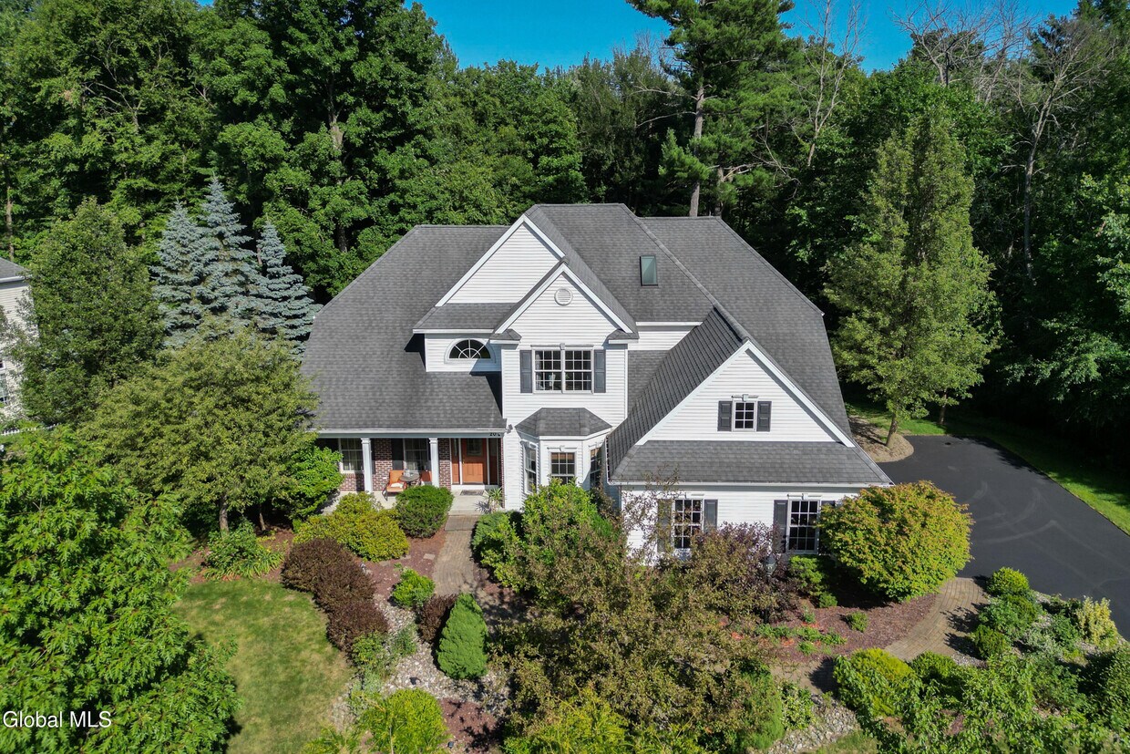 Foto principal - 20 Fairhill Rd