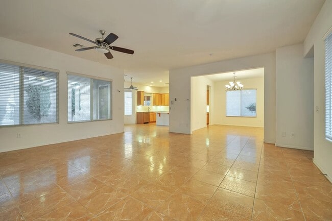 Building Photo - 2585 Portsmouth Creek Ave