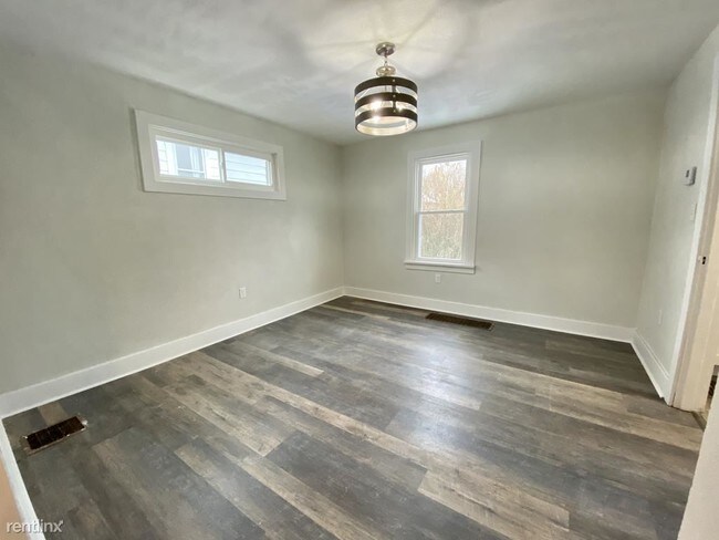 Building Photo - 3 br, 1 bath House - 3120 May Street