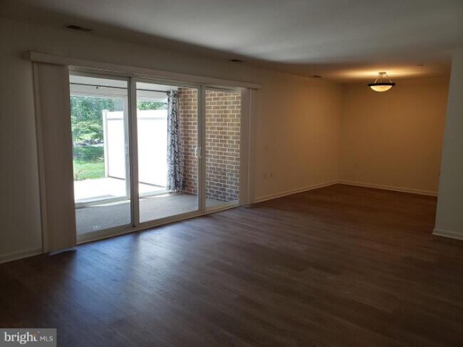 Foto del edificio - 3221 S Leisure World Blvd