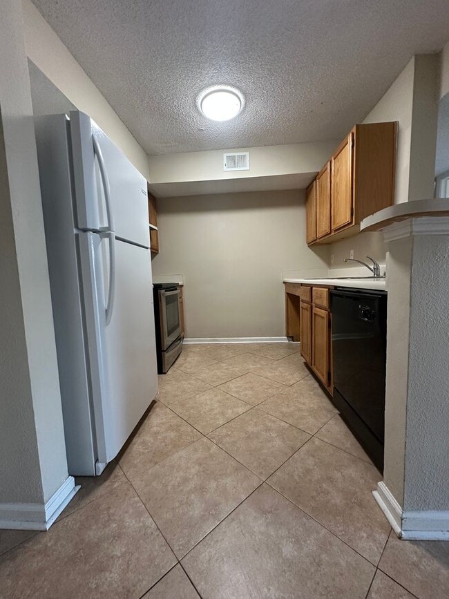 Building Photo - 4075 Dancing Cloud Ct
