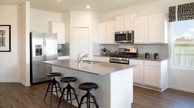 Foto del edificio - Room in House on Bluewood Bend