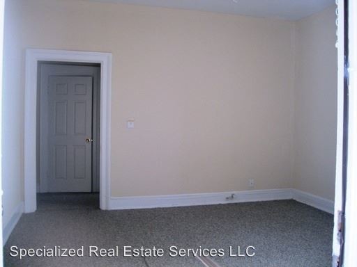 Building Photo - 404 Linden Ave NE