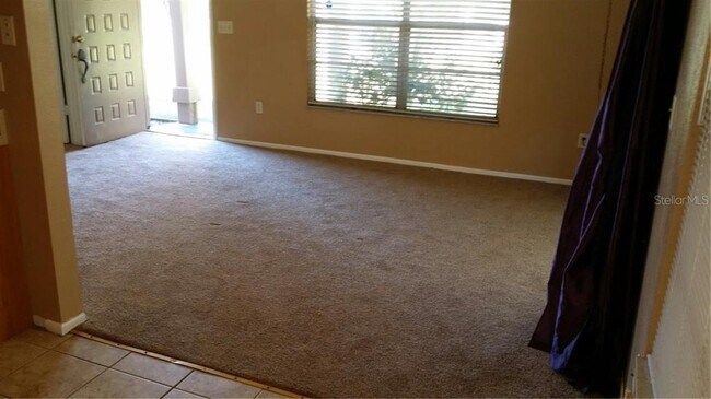Building Photo - 14223 Village View Dr