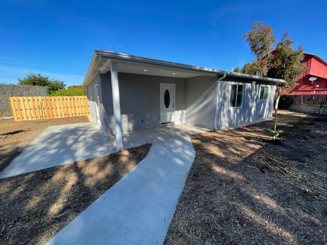 Primary Photo - 6137 Grimes Canyon Rd