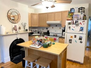 Building Photo - 81 E Brookline St