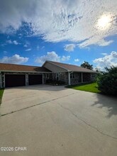 Building Photo - 5140 N Star Ave