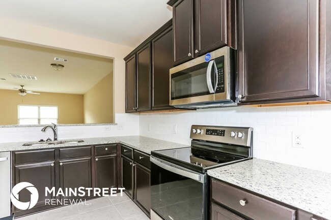 Foto del edificio - 1421 Park Trails Blvd