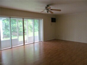 Building Photo - 1411 Caywood Cir S