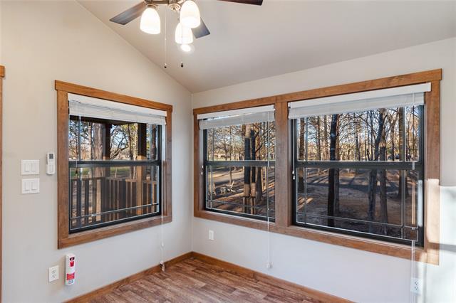 Foto del edificio - 6801 Fm 1616