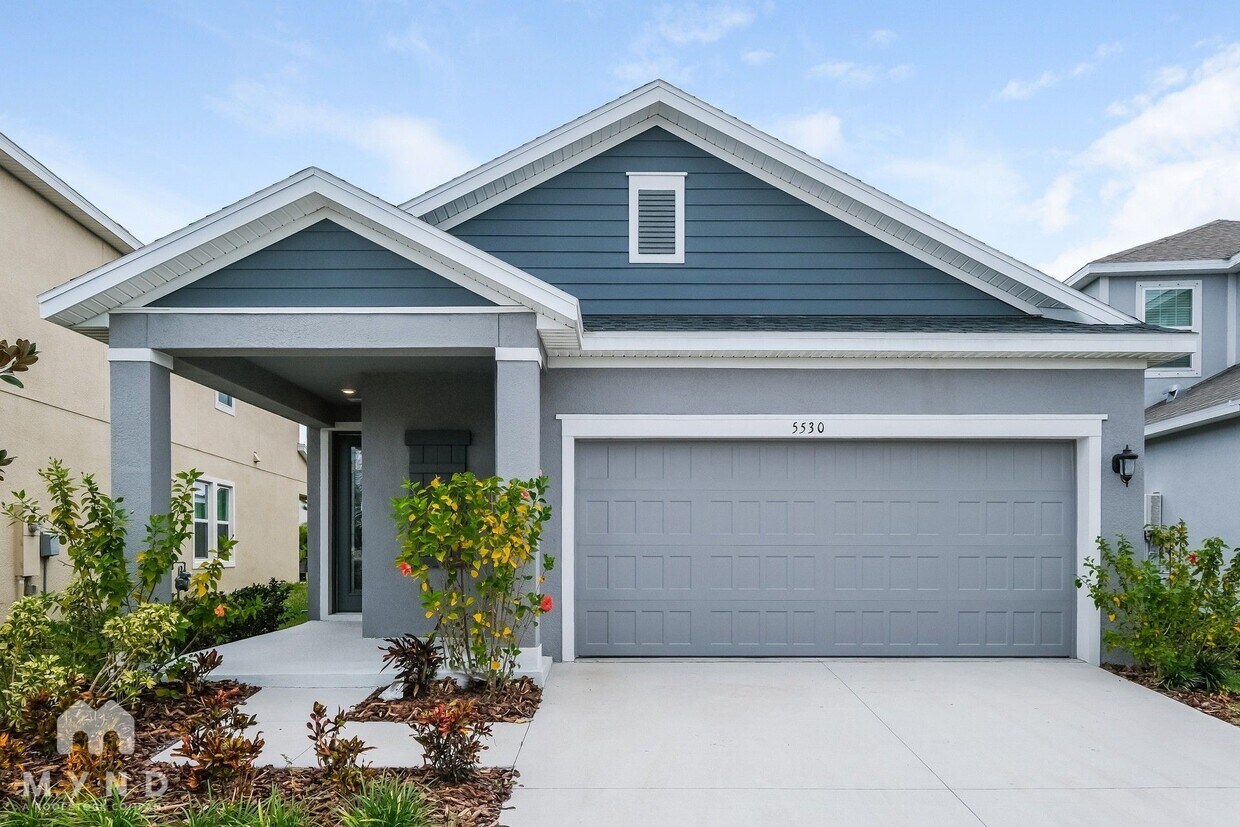 Foto principal - 5530 Silver Sun Dr