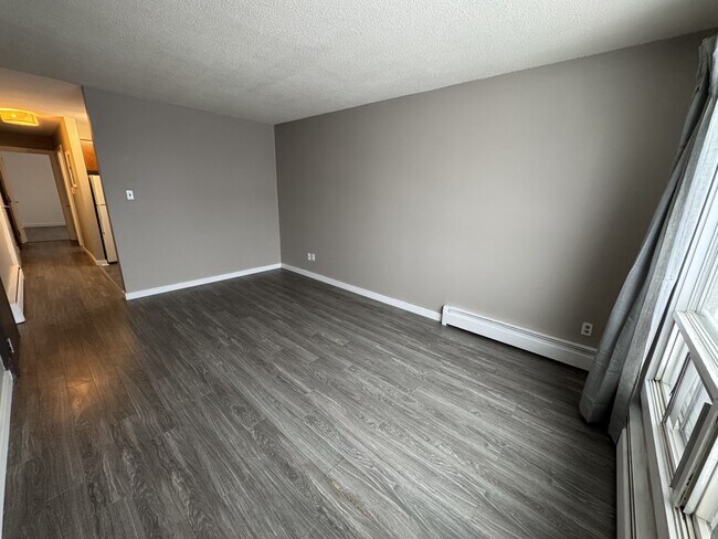 Photo du bâtiment - 17 Joyce Ave