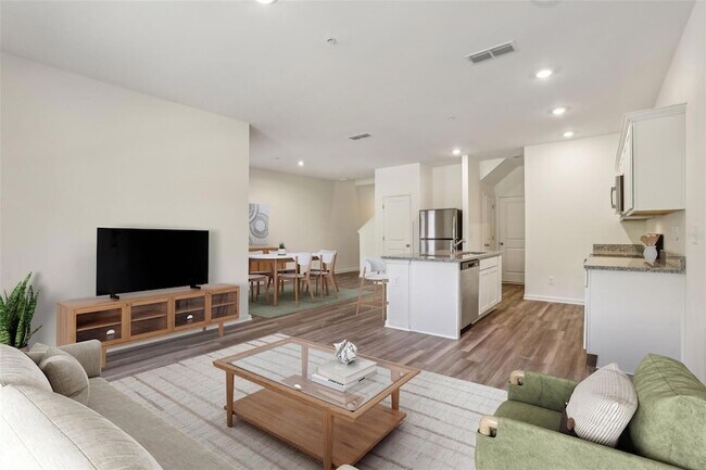 Foto del edificio - 2571 Grey Hawk Dr