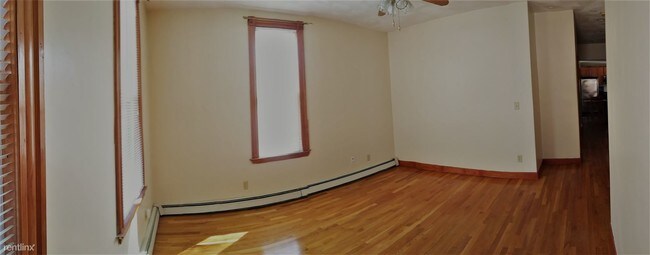 Foto del edificio - 4 br, 2 bath Townhome - 45 Brook Ave