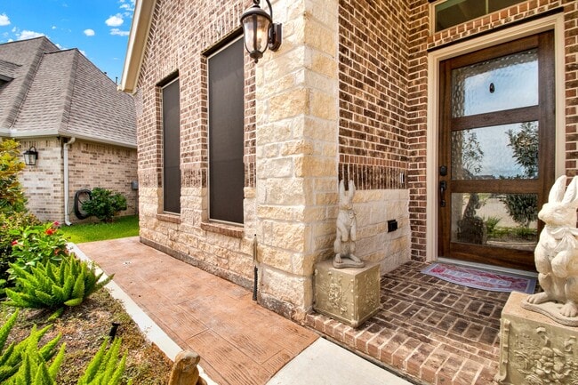 Building Photo - 19334 Belmont Stakes Wy