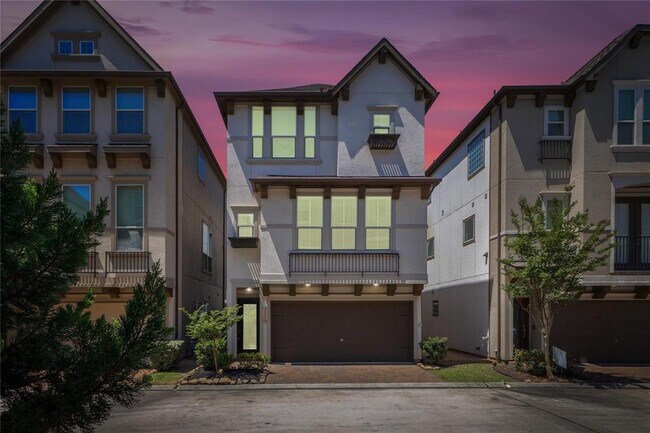 Foto del edificio - 1511 Peyton Oaks Pl