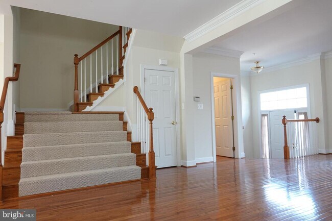 Building Photo - 1112 Pleasant Dr
