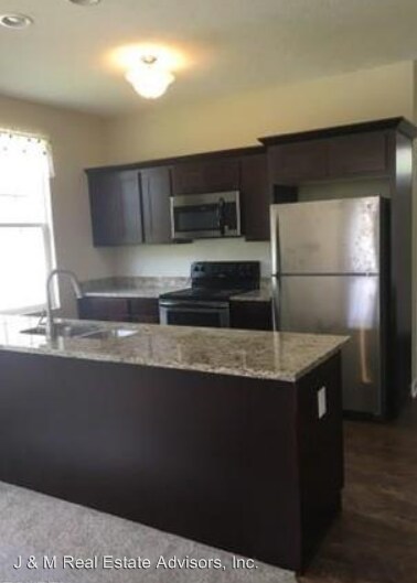 Foto del edificio - 26700 Rue Street Anne Ct