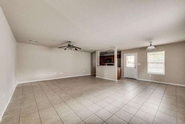 Building Photo - 817 Parkplace Ridge
