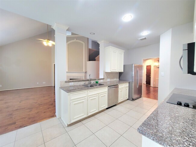 Foto del edificio - 21923 Maybrook Ct