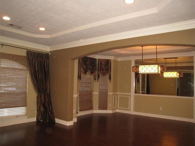 Building Photo - 30110 Aldine Westfield Rd