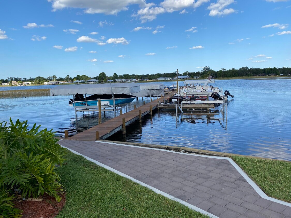 504 Chelsee Way Unit 504 Chelsee Way, Lake Placid, FL 33852 Condo for