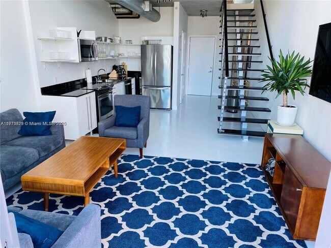 Foto del edificio - 690 SW 1st Ct