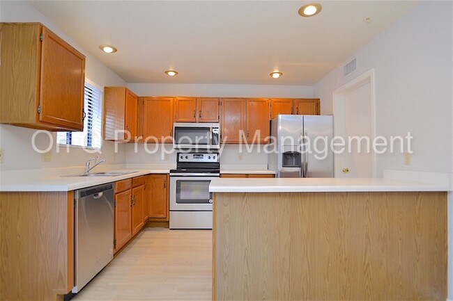 Foto del edificio - 6262 E Brown Rd