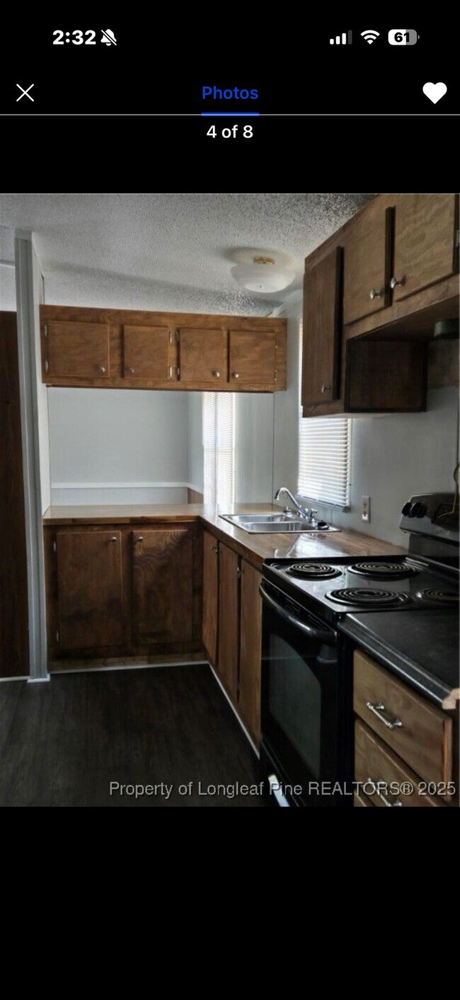 Building Photo - 2611 Warhorse St