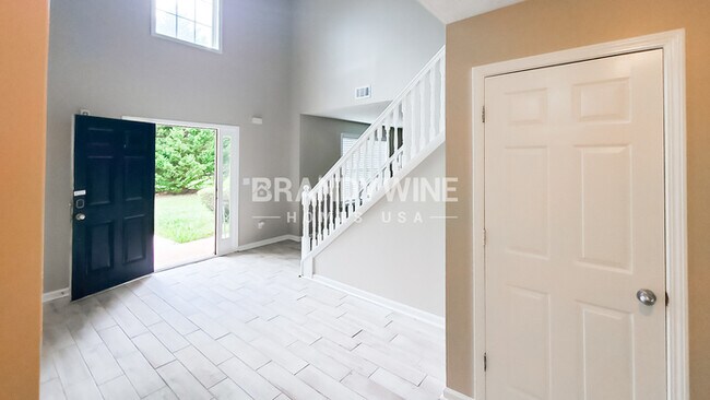 Building Photo - 1028 Levista Dr