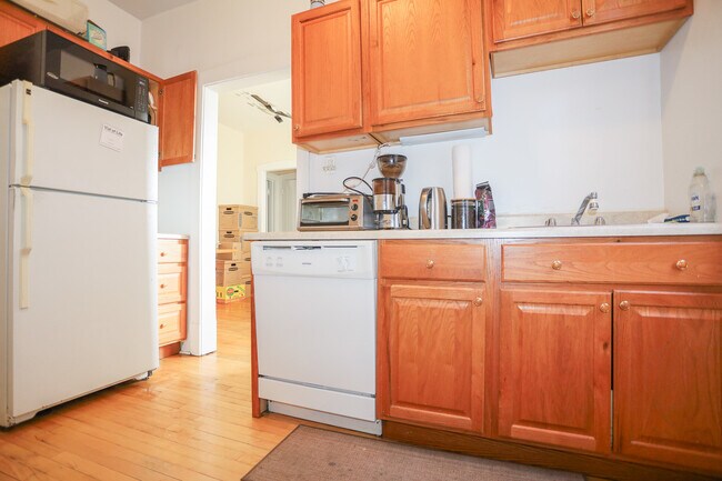 Foto del edificio - 1041 W North Shore Ave