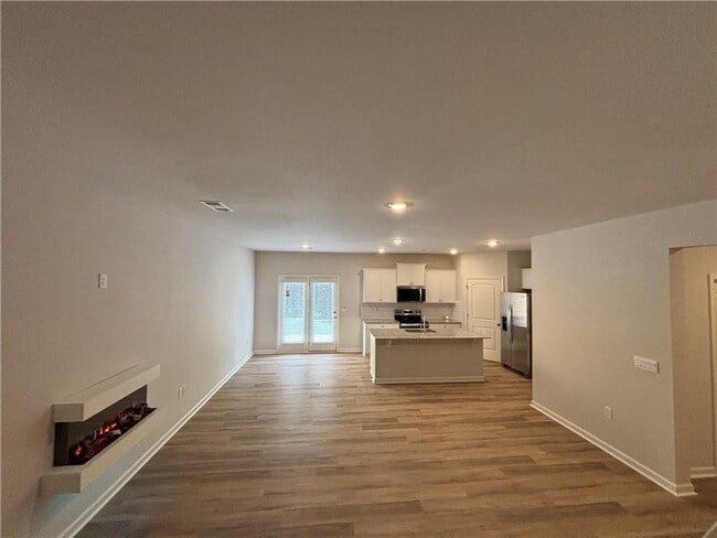 Building Photo - 27 Rustin Rdg