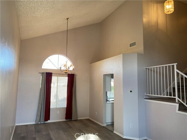 Building Photo - 2519 Shady Glen Ln