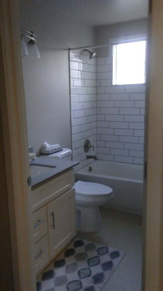 Foto del edificio - DD University Place LLC