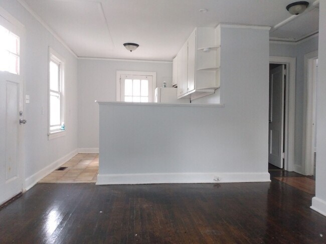 Foto del edificio - Cute & Cozy 2 Bedroom in Greenville