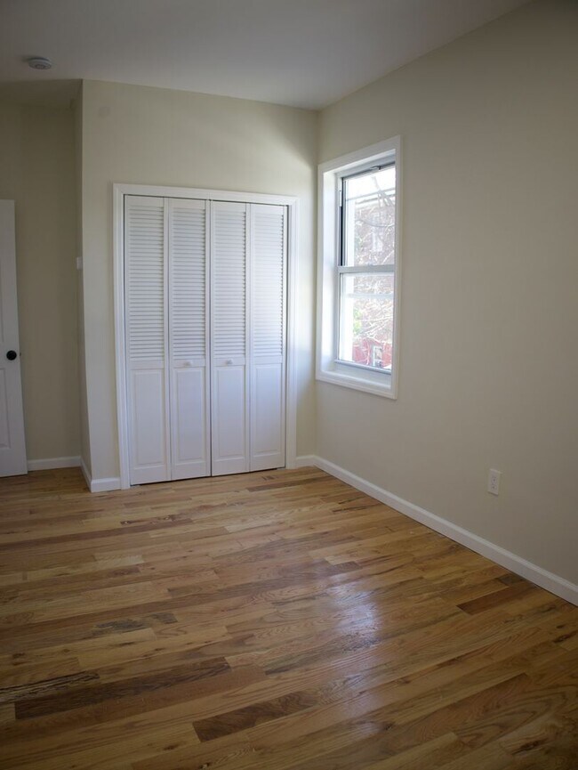 Building Photo - 4115 Wilder Ave