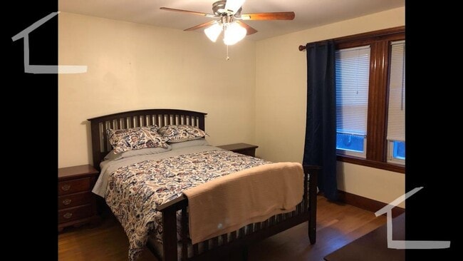 Photo - Warm and homey 2 bed 1 bath in beautiful B...