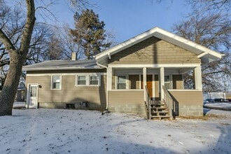 Building Photo - 4859 Calvert St