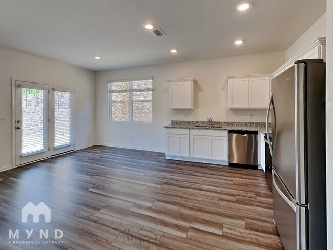 Foto del edificio - 3569 Bluebird Ct