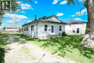 Building Photo - 327 Bouffard Rd