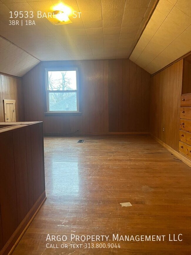 Building Photo - Single Family Home for Rent