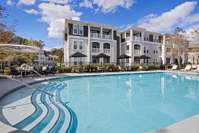 1000 West, Charleston, SC, Swimming Pool - 1000 West