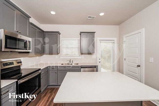 Foto del edificio - 1325 Brookhaven Dr