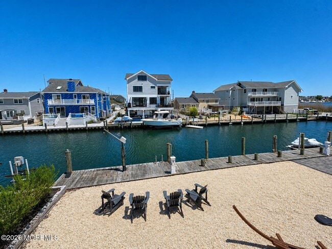 Building Photo - 1825 Boat Point Dr