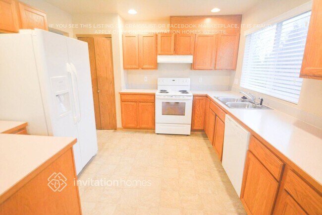 Foto del edificio - 126 Forest Ct