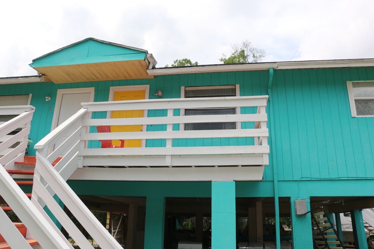 Unit with Yellow Door is available - 3175 Phoenix Ave