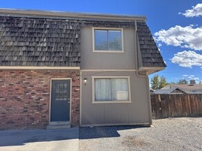 Building Photo - 3211 Opal Ct